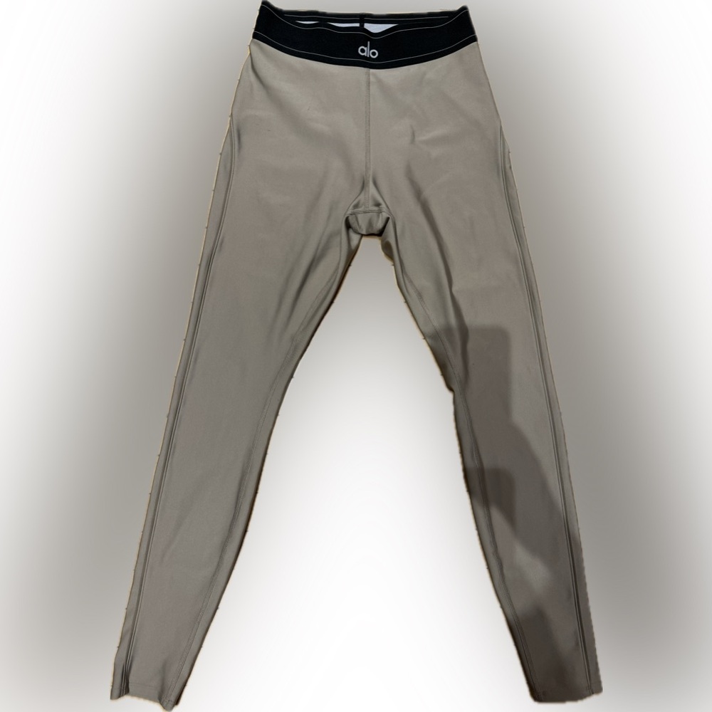 ALO Yoga High Waist Women's Leggings Size Medium  Taupe. Like new!!!
